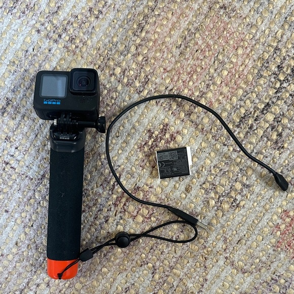 GoPro Black and Orange Action Camera with Accessories - Picture 1 of 1